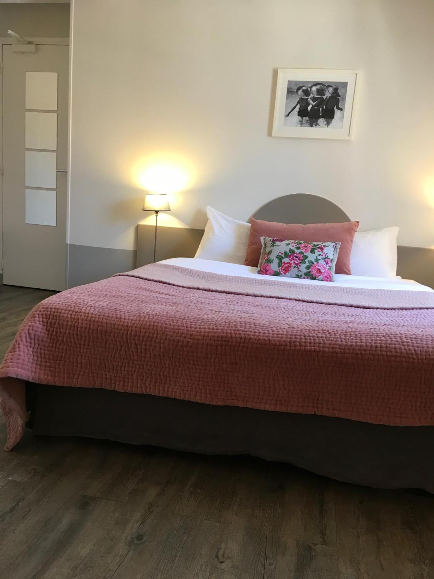 Hotel L'Adresse Tours Rom bilde